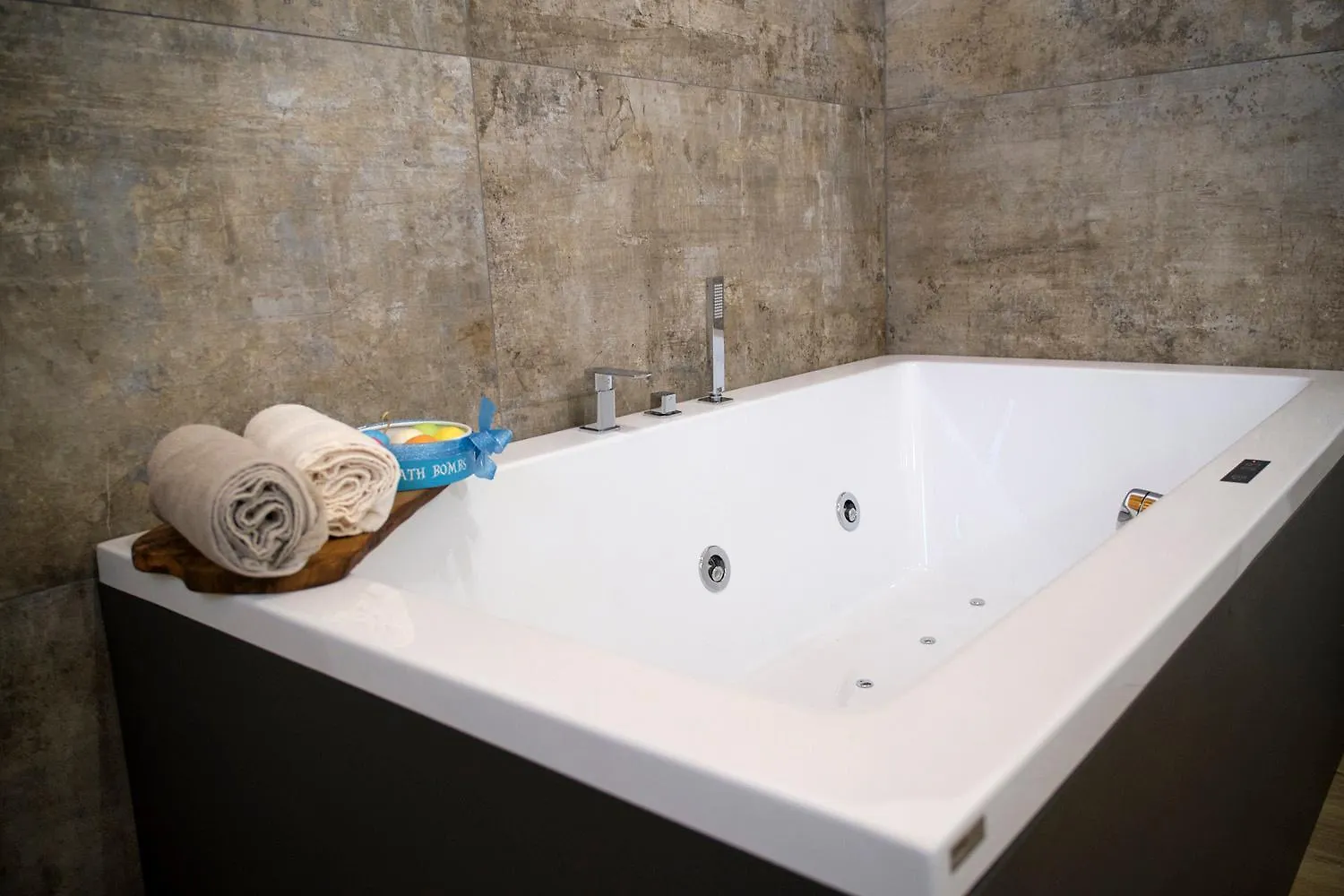 Ca' Brazzo Bed Relais Bed & Breakfast Pontecasale 0*,  Italy